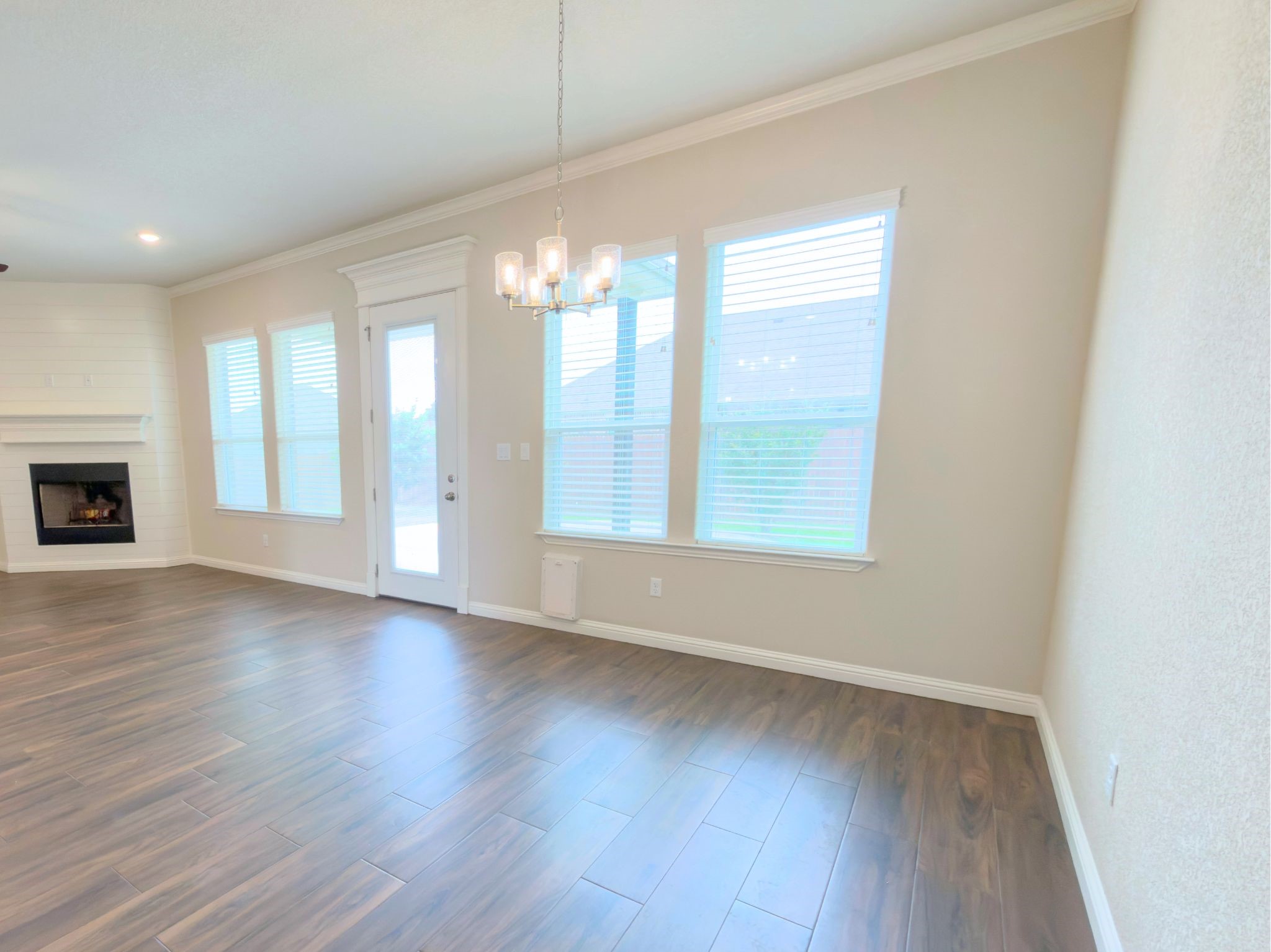 3022 Meandering Way Granbury TX 76049