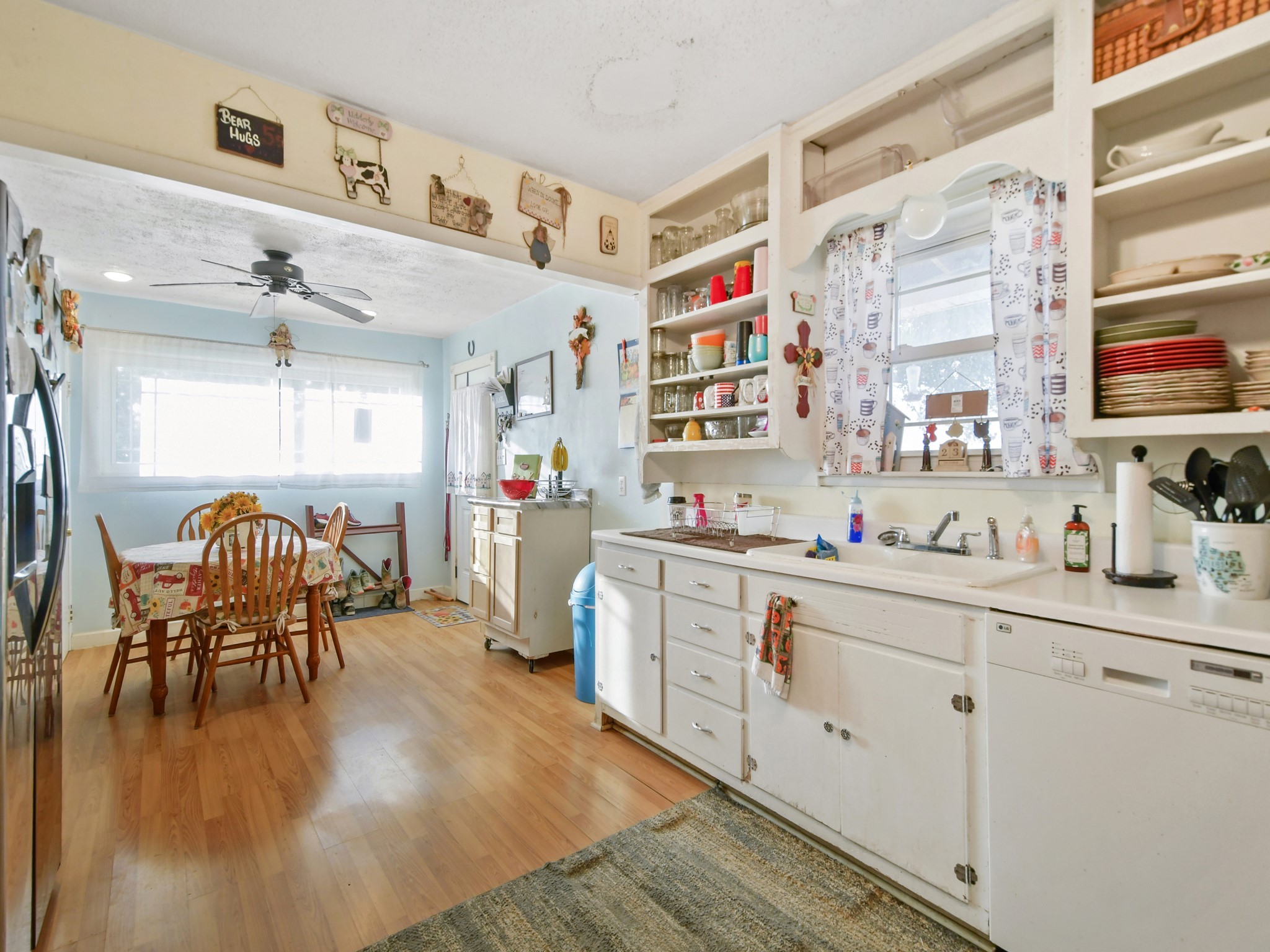 764 County Road 147 Gainesville TX 76240