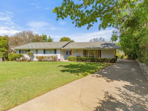 1716 Dakar Road W Fort Worth TX 76116