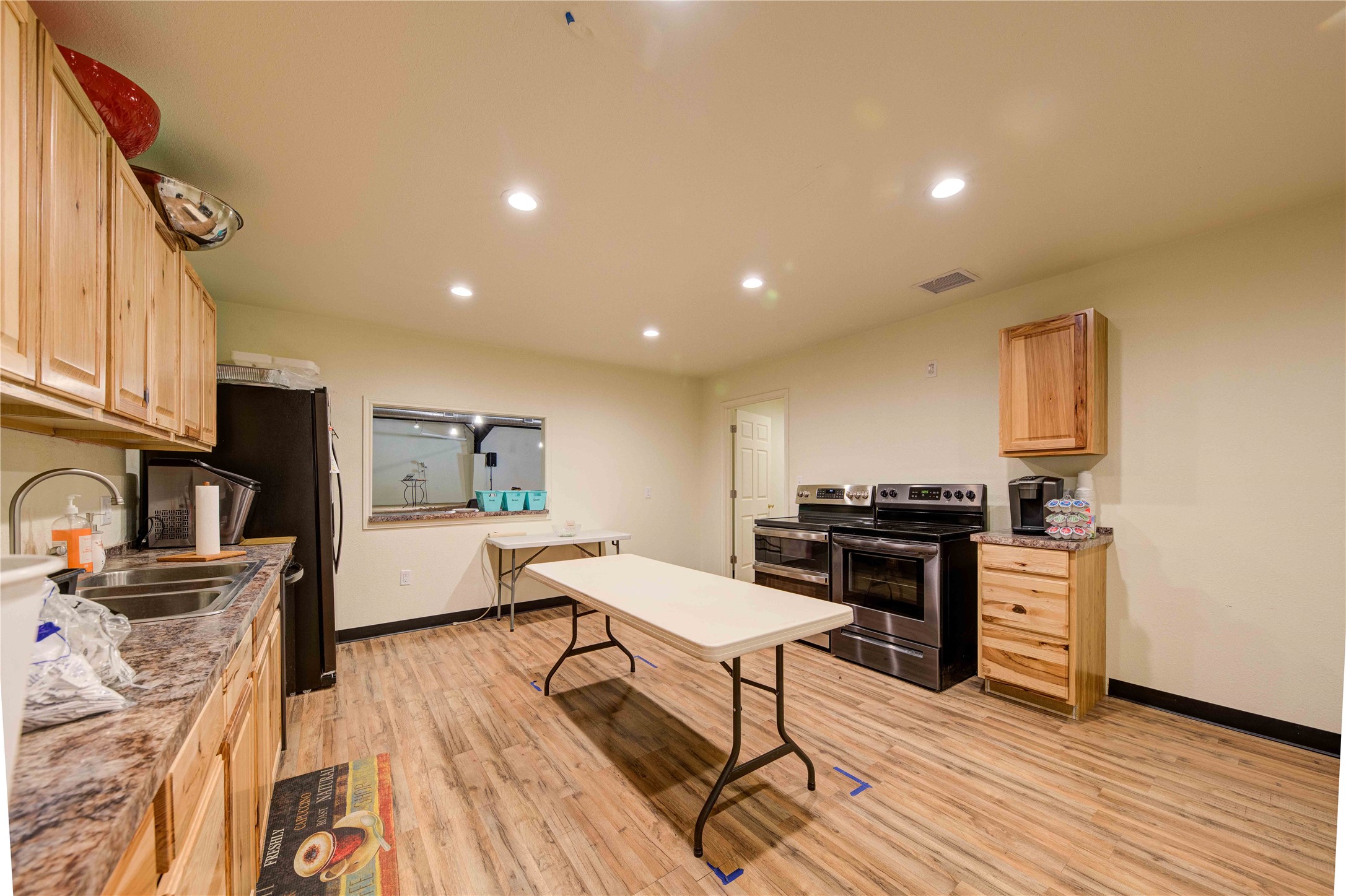205 N Davis Street Chico TX 76431