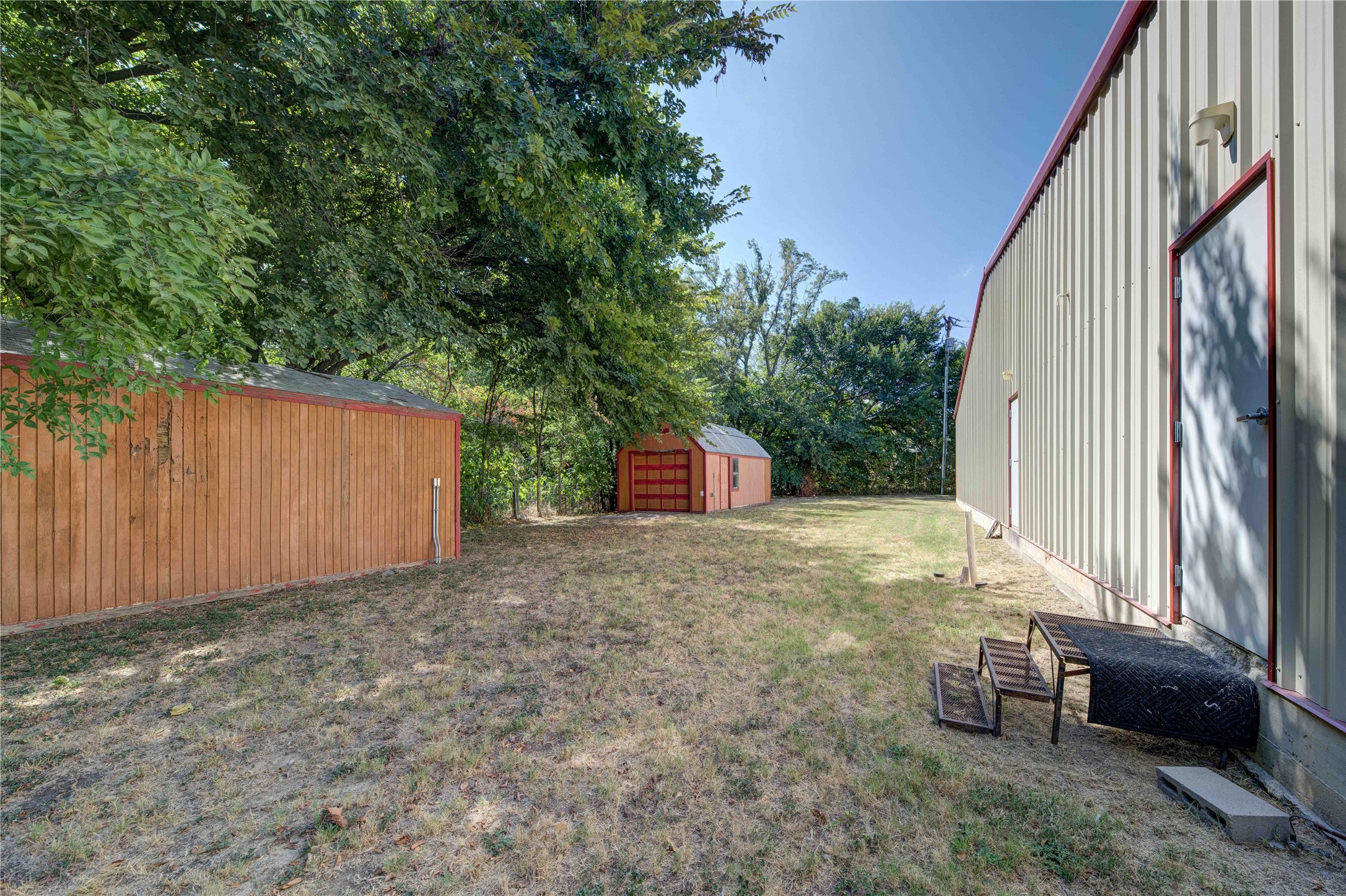205 N Davis Street Chico TX 76431
