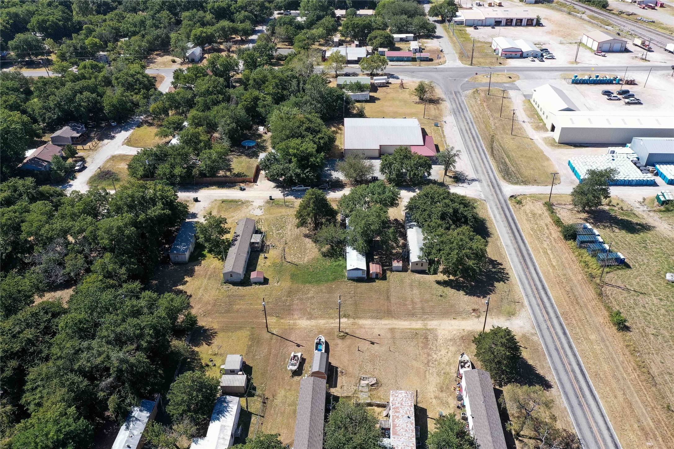 205 N Davis Street Chico TX 76431