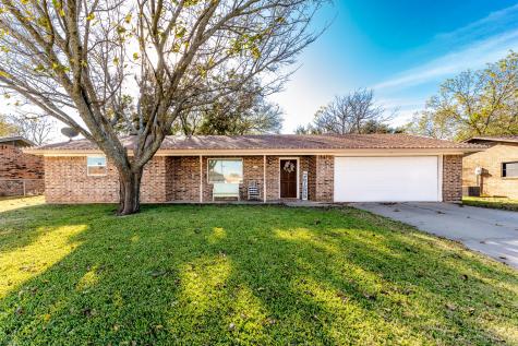 1740 Kingland Street Stephenville TX 76401