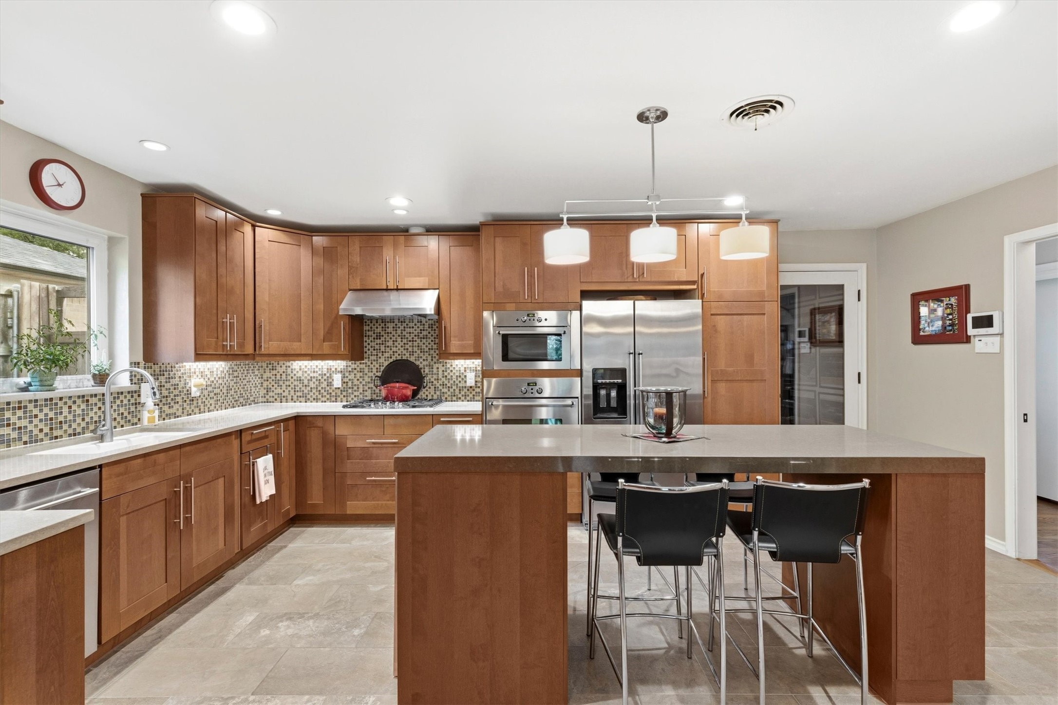 2353 Greenland Drive Dallas TX 75228