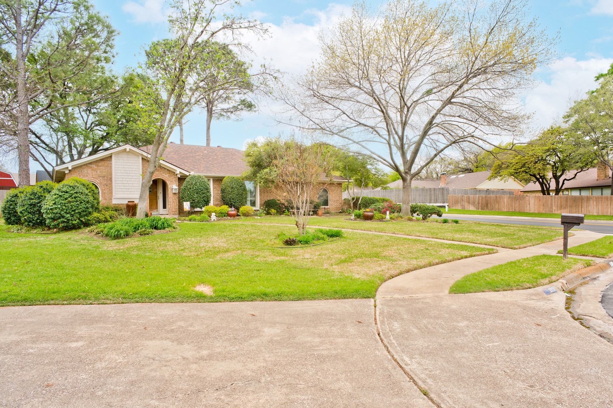 3604 Cummings Court Bedford TX 76021