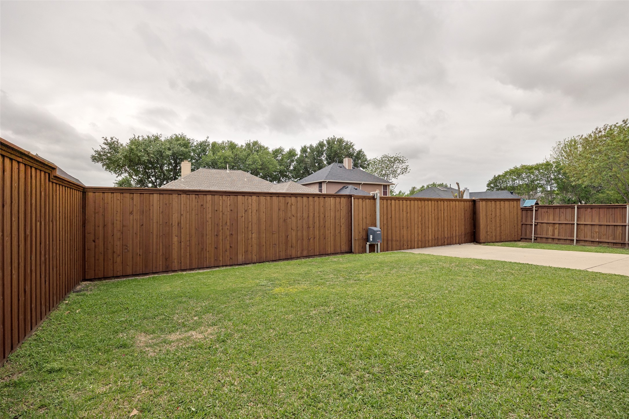 1214 Grimsworth Lane Allen TX 75002