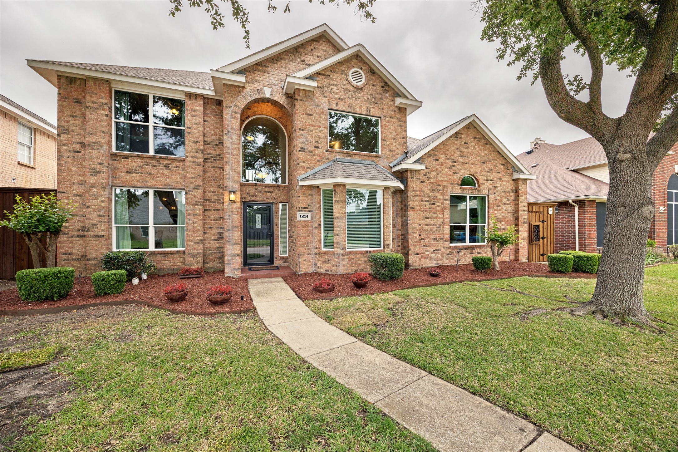 1214 Grimsworth Lane Allen TX 75002