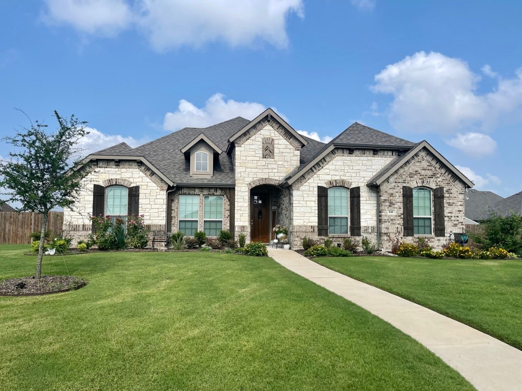 141 Diamond Lane Waxahachie TX 75165