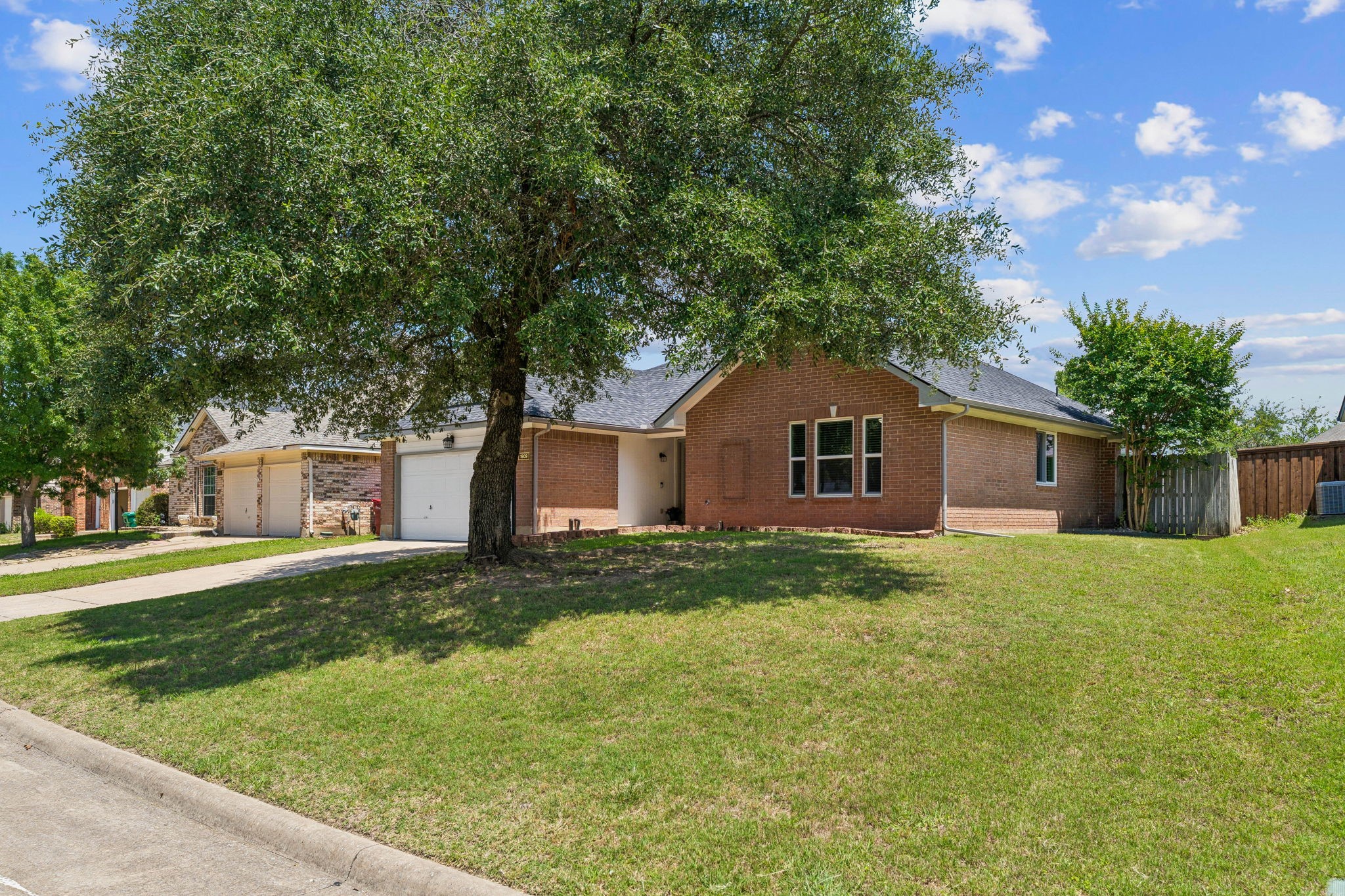 1909 Timberline Lane Sherman TX 75092
