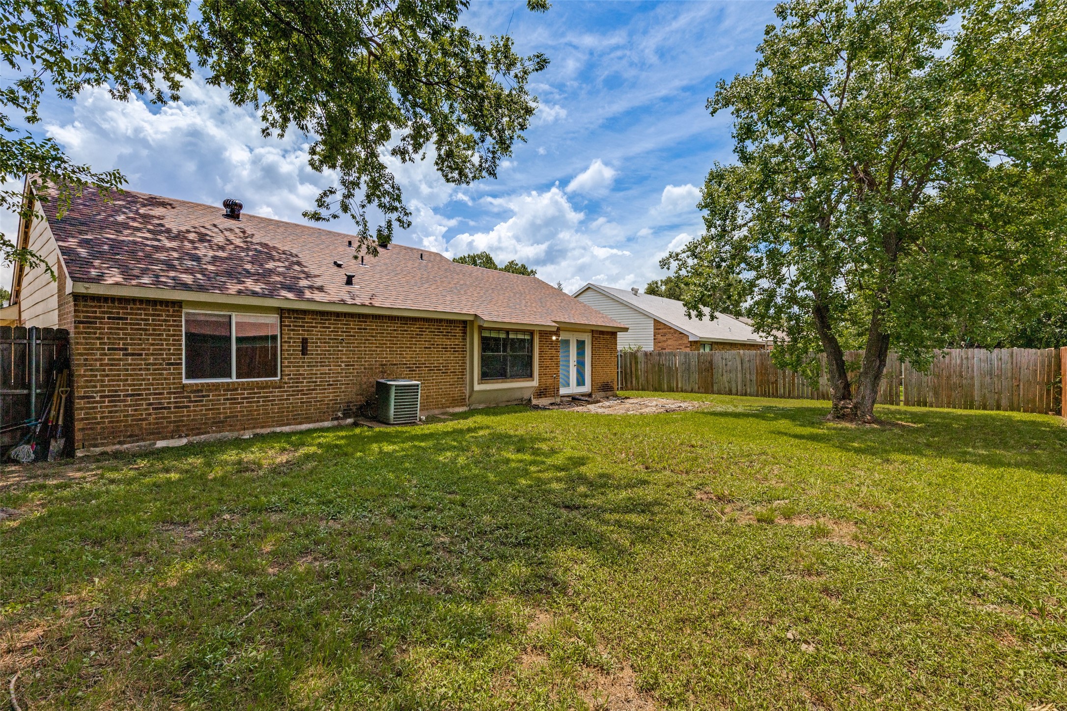 3206 Wintersmith Drive Arlington TX 76014