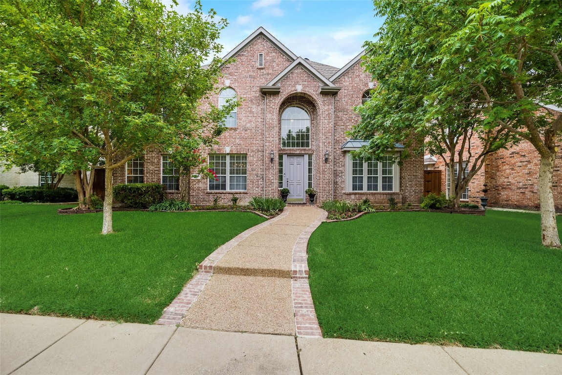 1902 Hollow Falls Court Frisco TX 75036