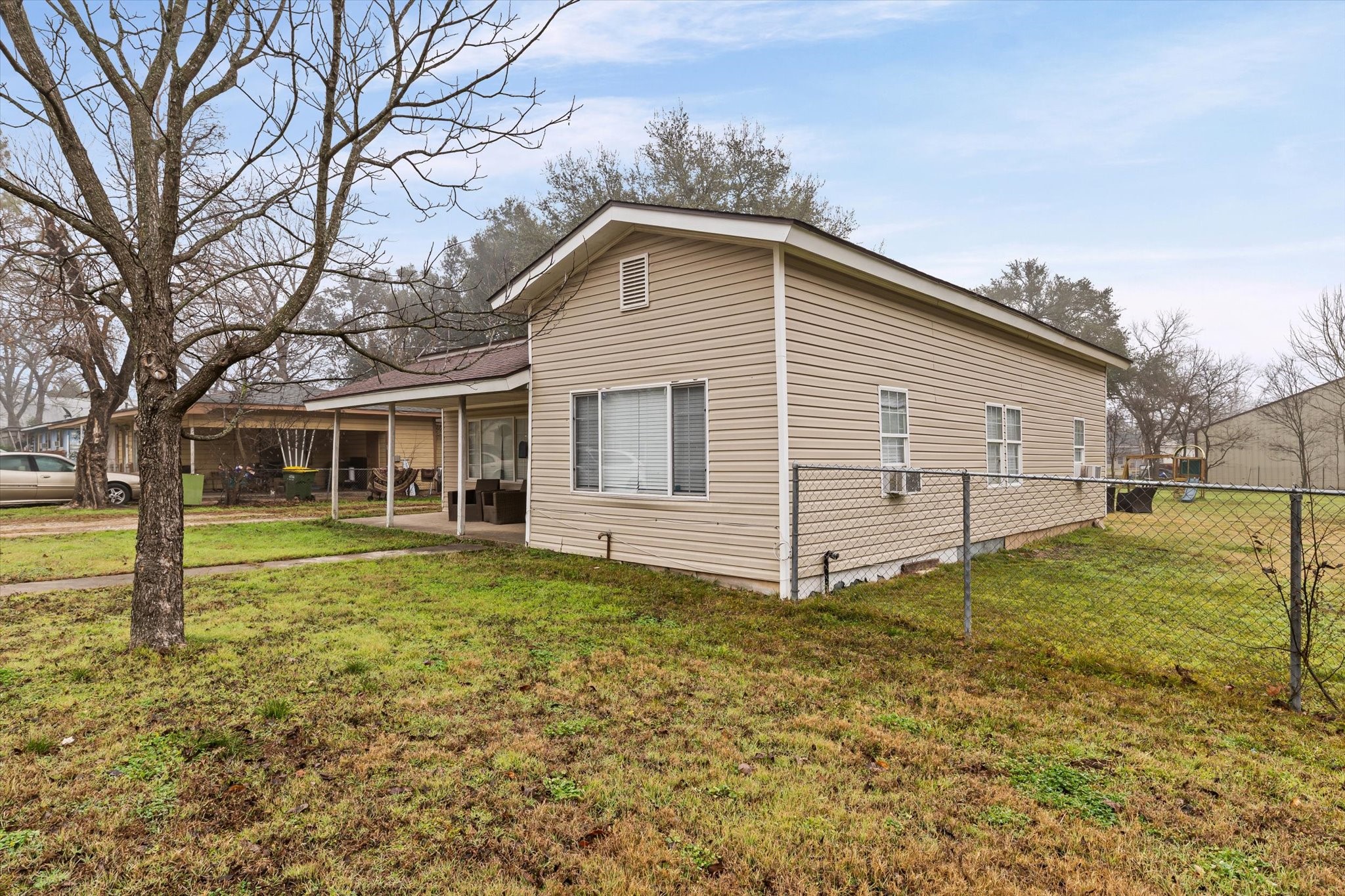 518 Clark Marlin TX 76661