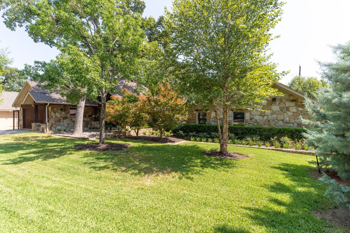 3418 Lakeridge Drive Grapevine TX 76051