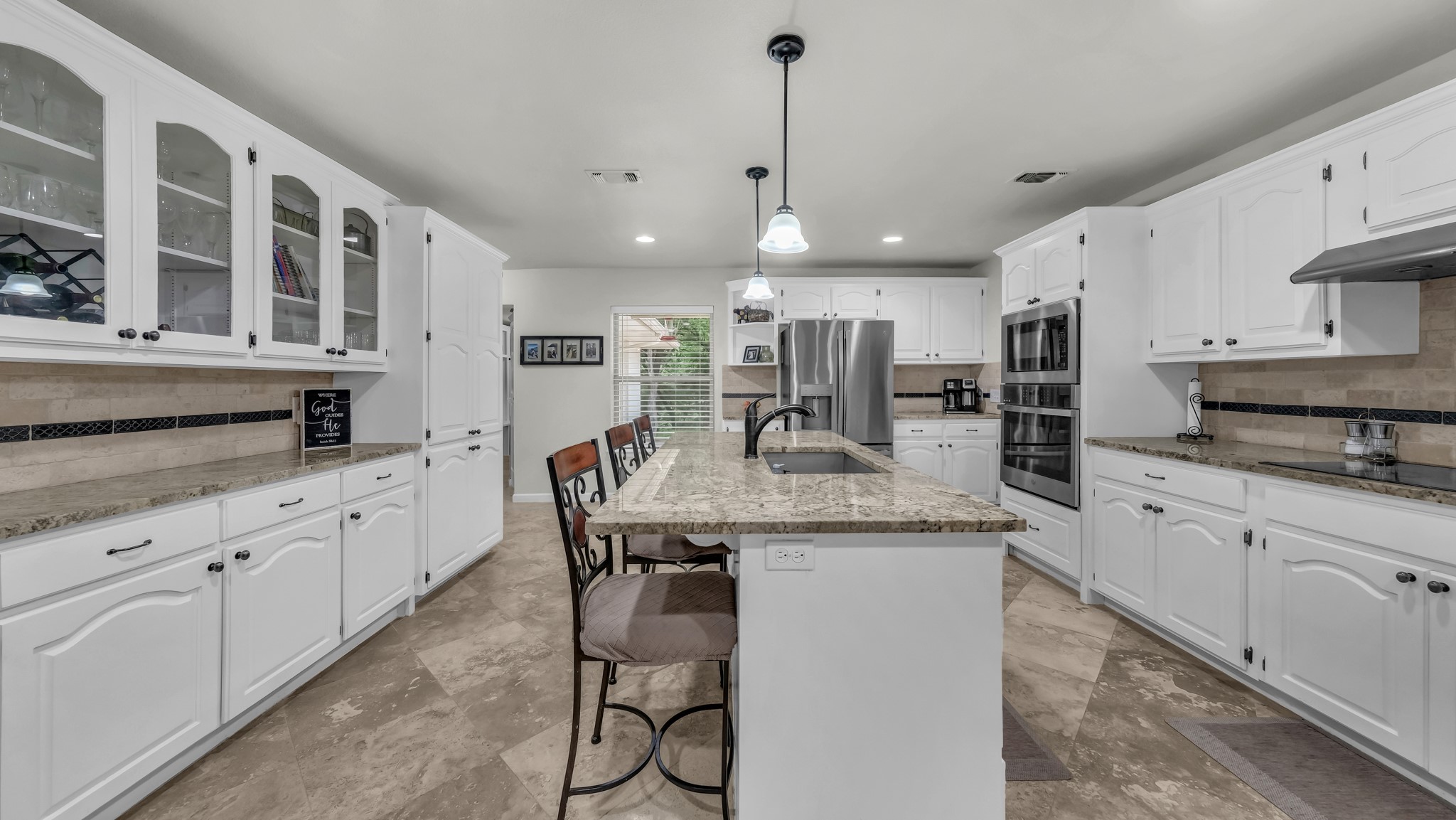 8012 Ravenswood Road Granbury TX 76049