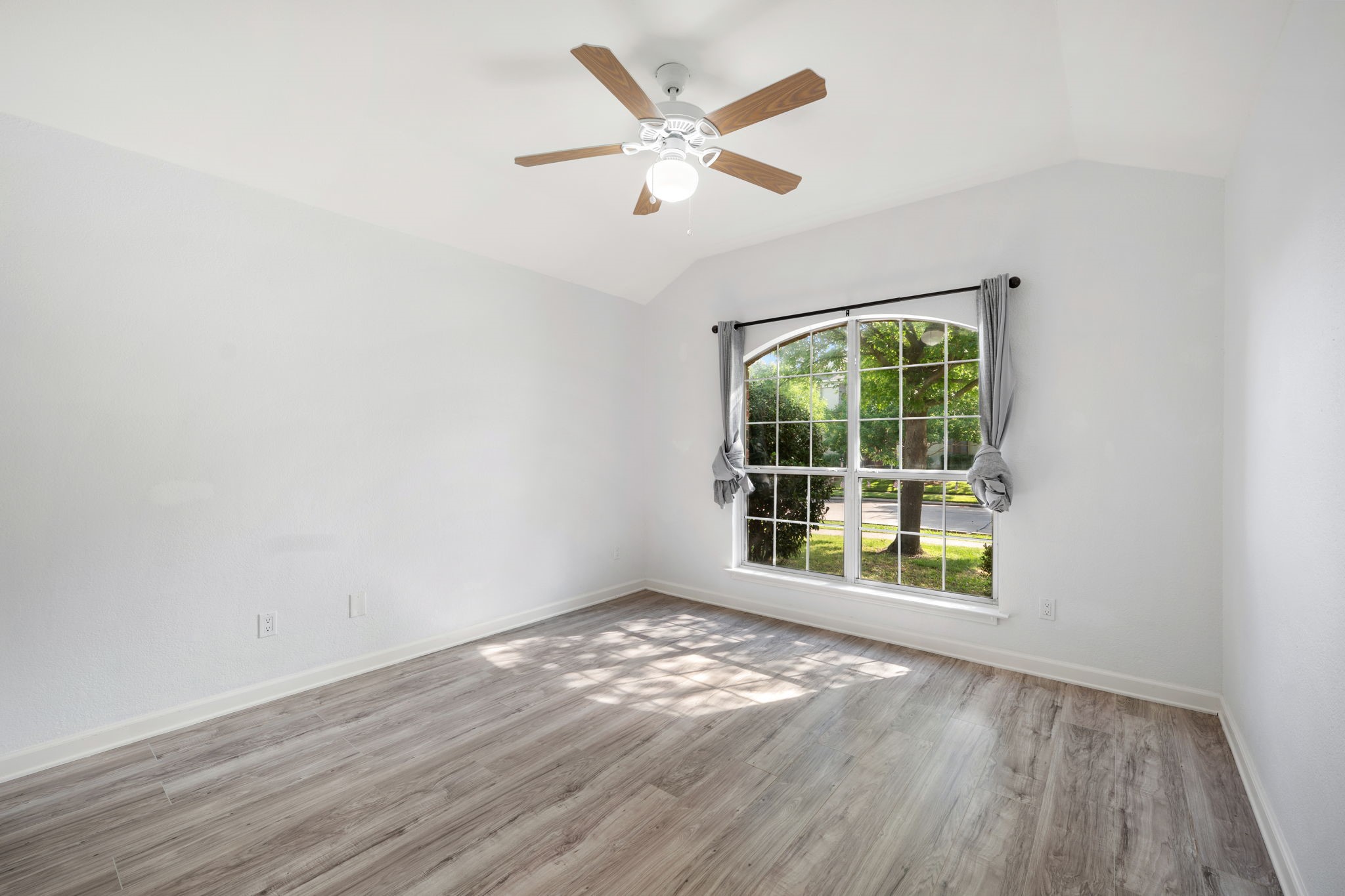 5709 Eagle Drive Rowlett TX 75088