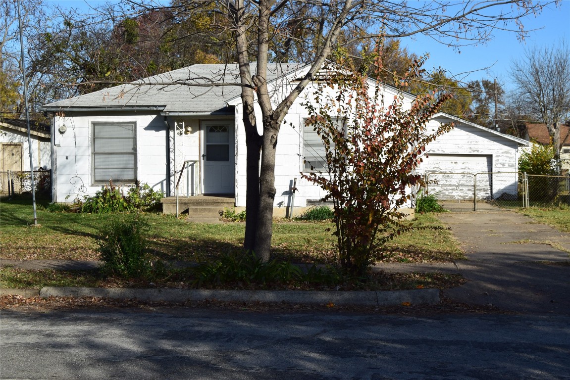 4223 Glenhaven Boulevard Dallas TX 75211