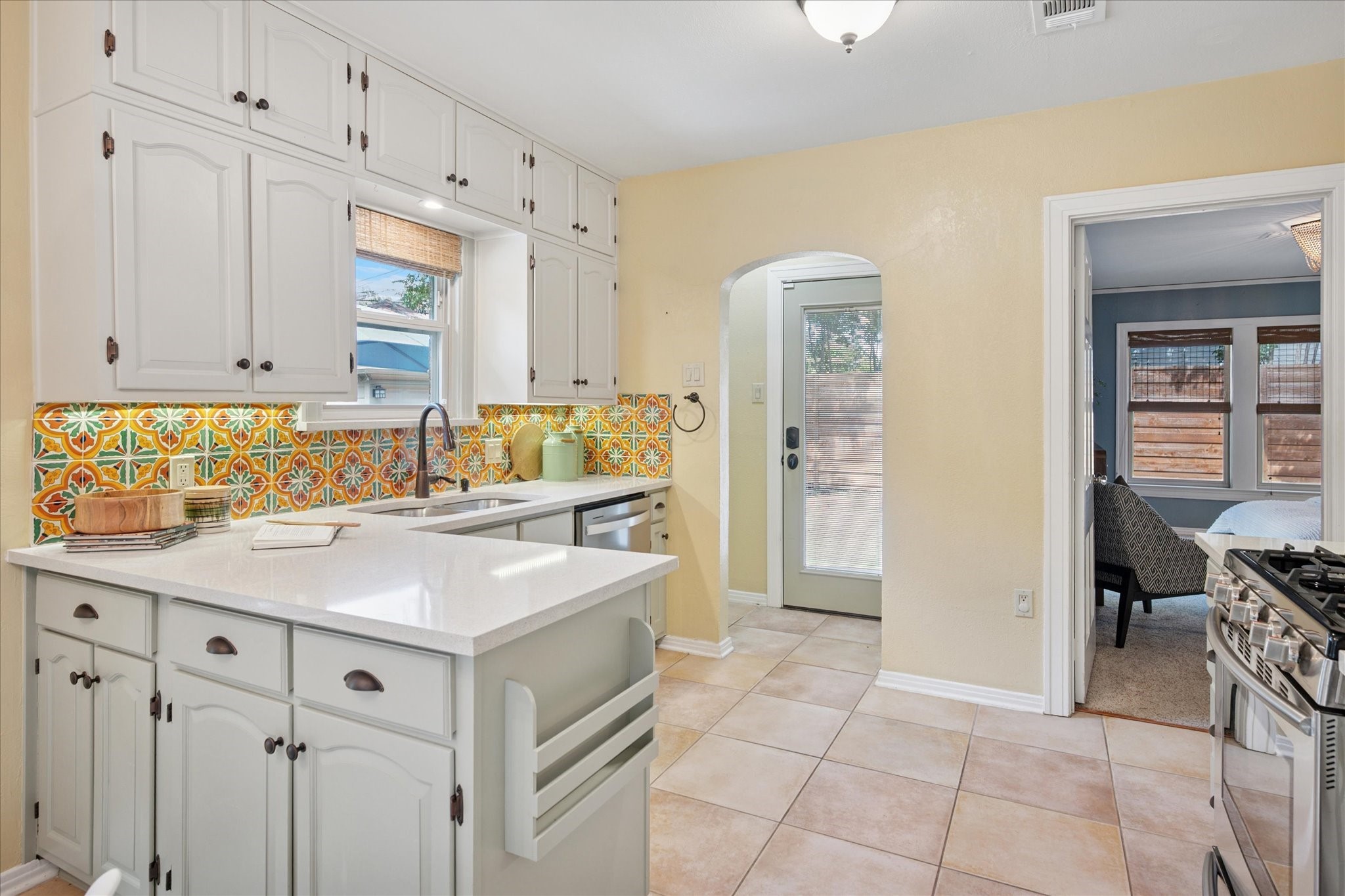 6045 Anita Street Dallas TX 75206
