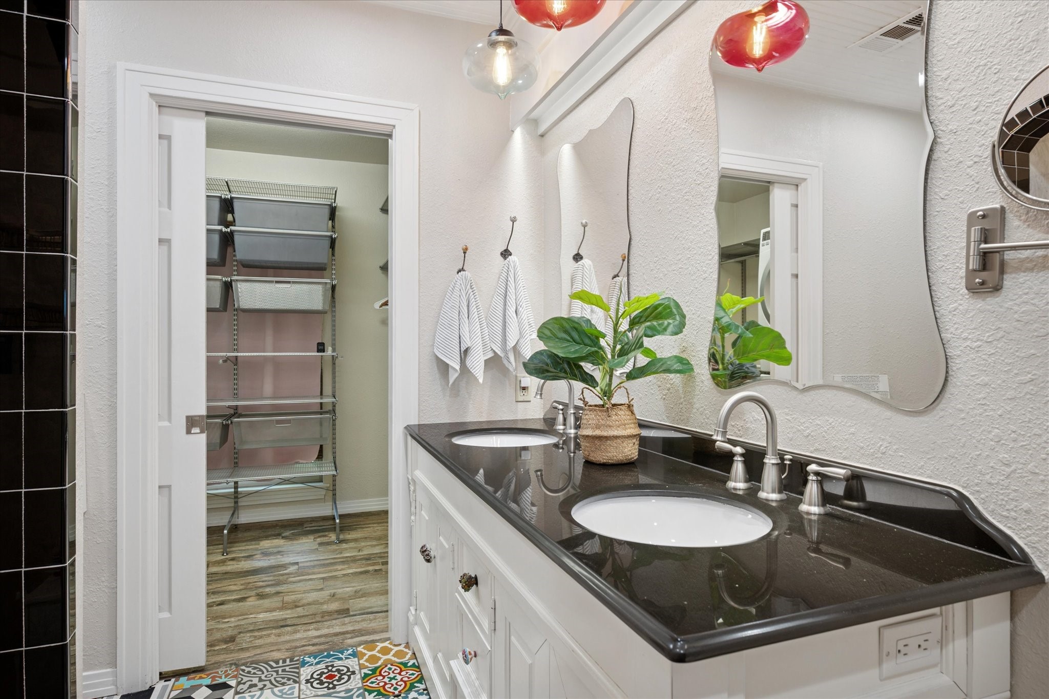 6045 Anita Street Dallas TX 75206