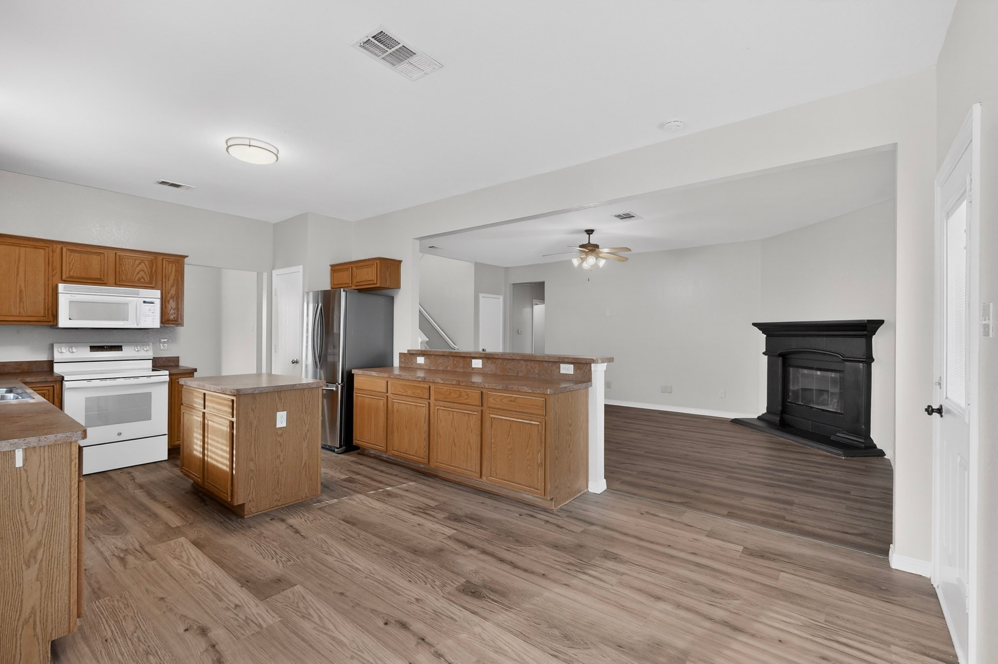 3401 Newgate Street Midlothian TX 76065