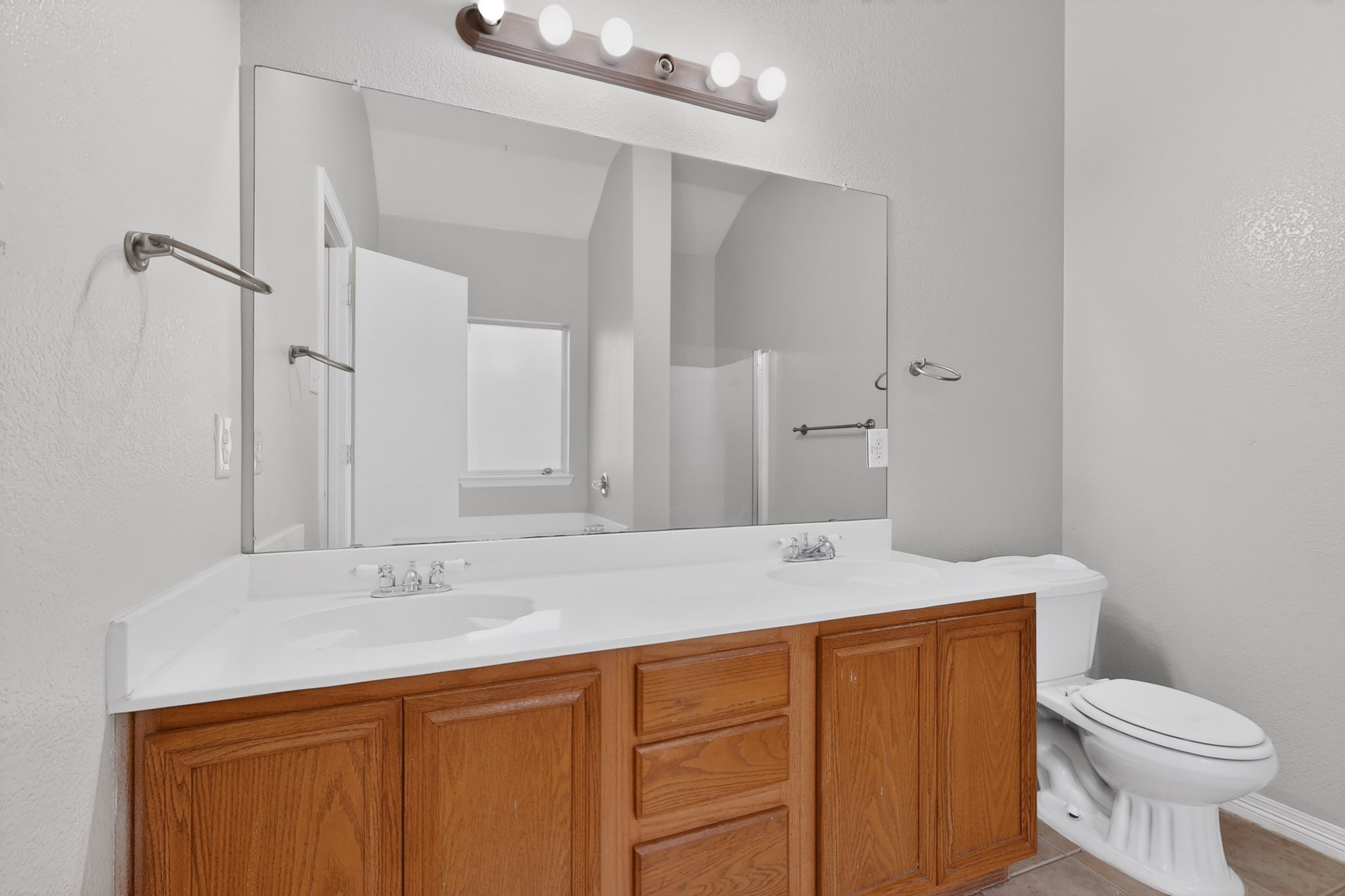 3401 Newgate Street Midlothian TX 76065