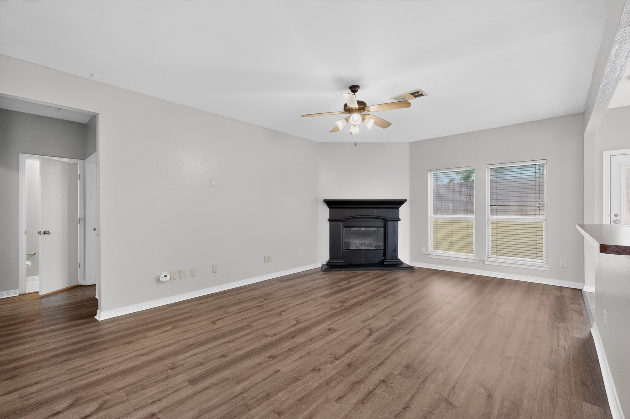 3401 Newgate Street Midlothian TX 76065
