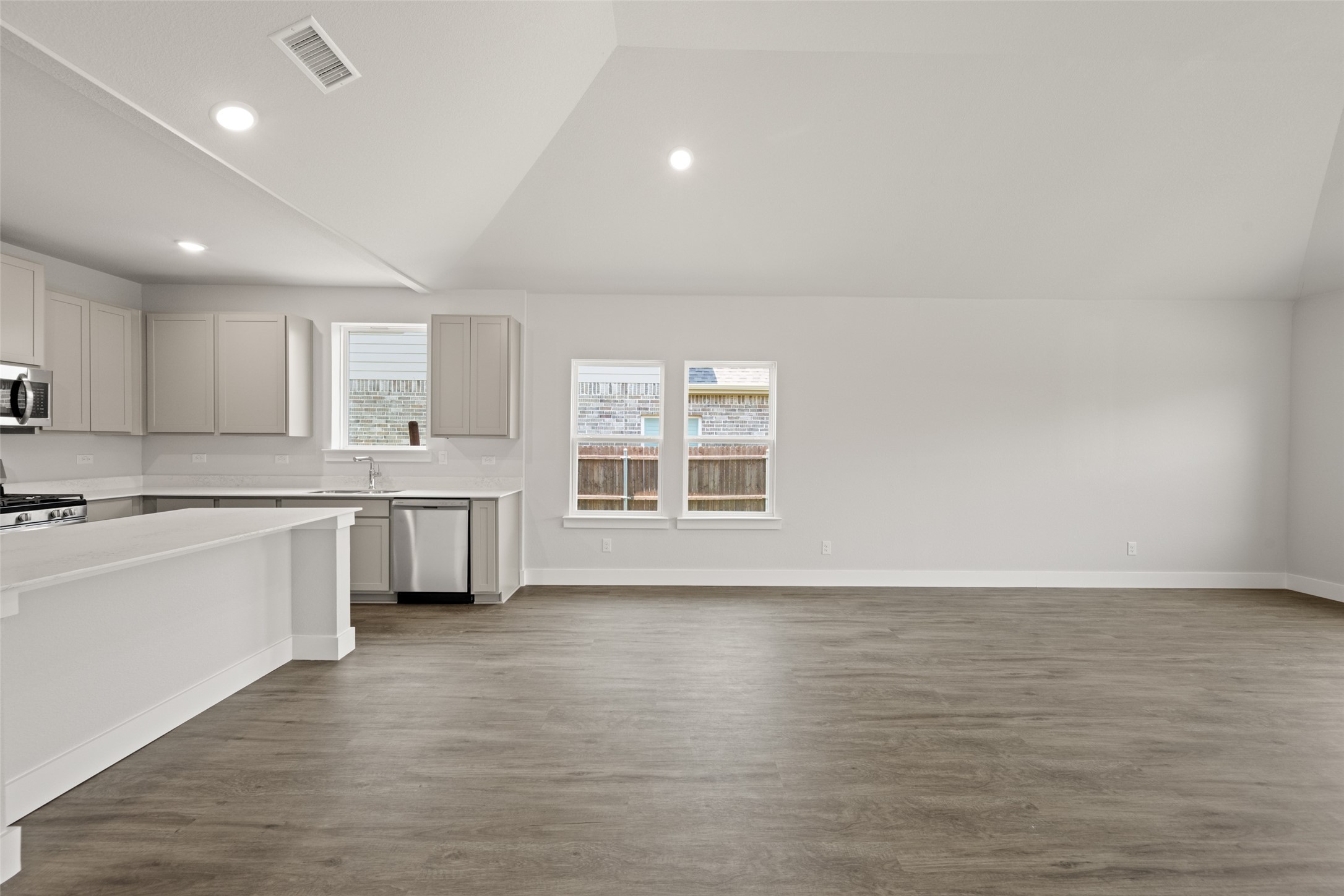 6728 Rockshire Fort Worth TX 76123
