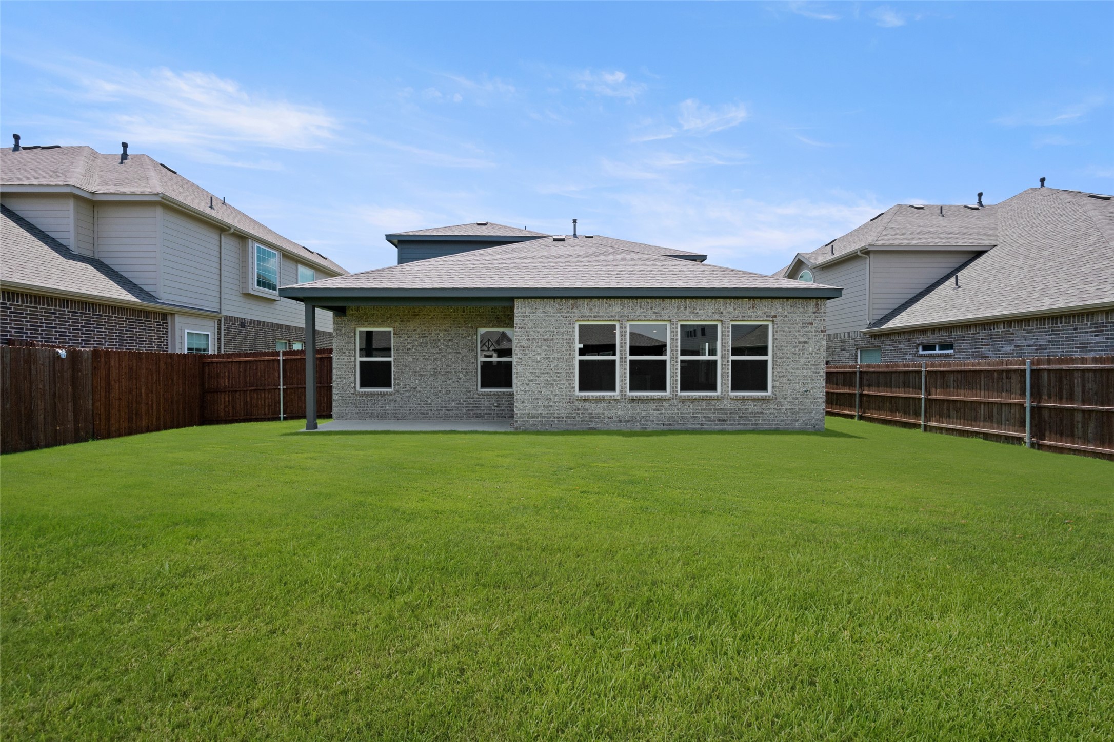 6728 Rockshire Fort Worth TX 76123