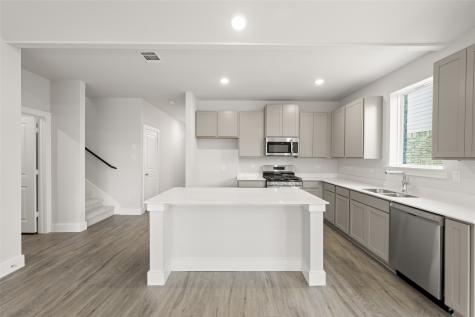 6728 Rockshire Fort Worth TX 76123