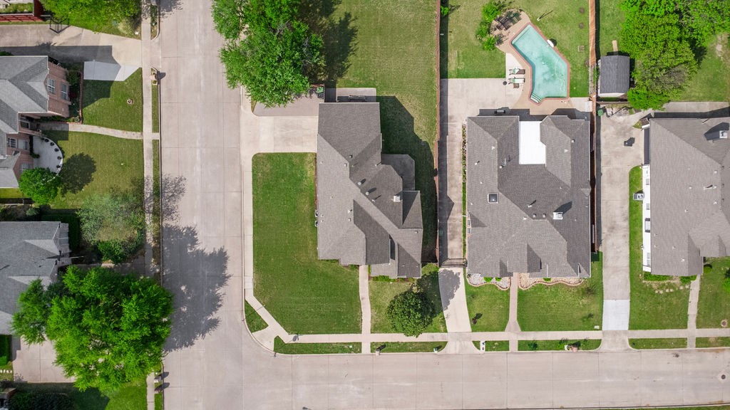 221 Woodlake Drive Murphy TX 75094