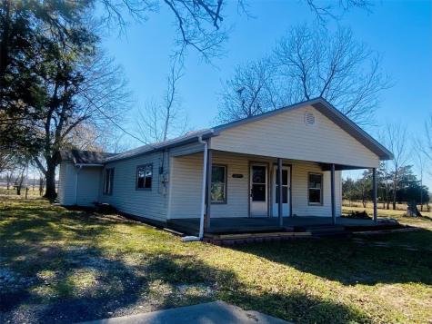 2095 Brown Avenue Paris TX 75460