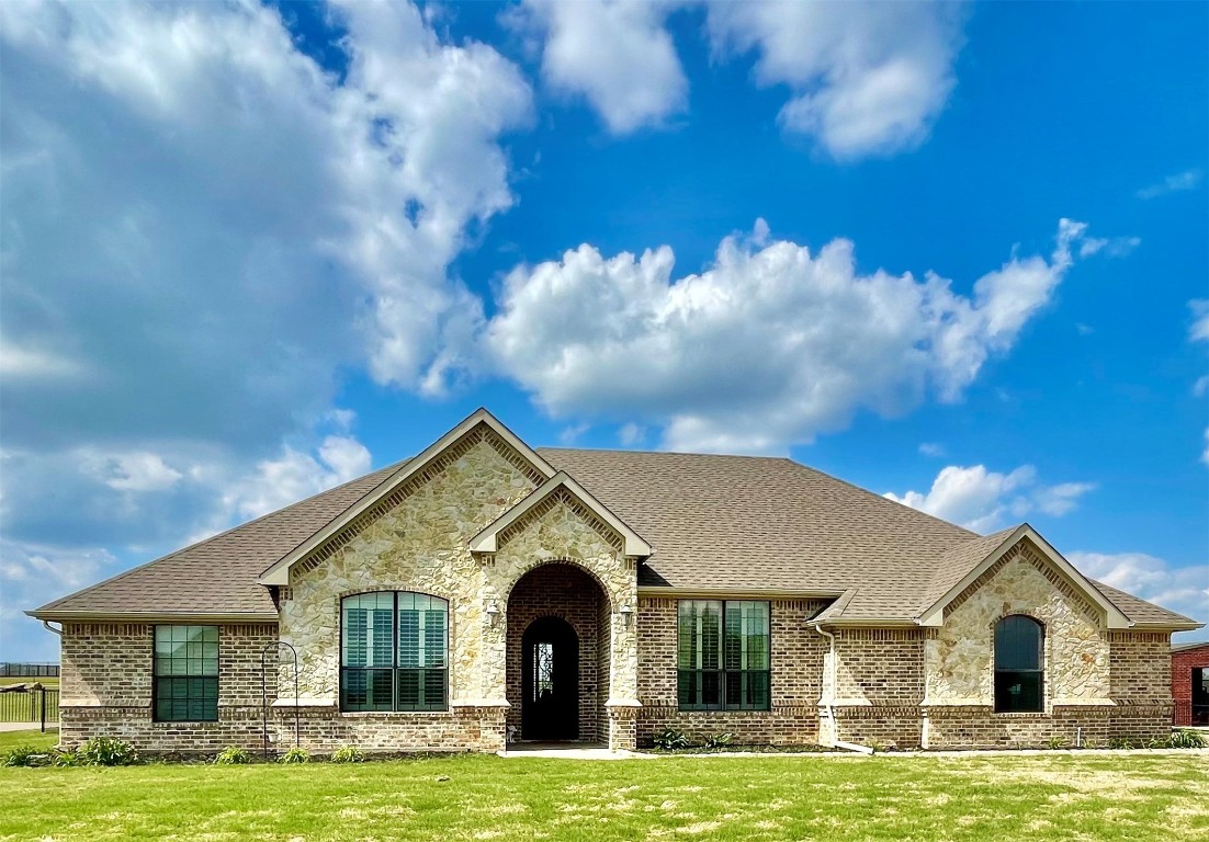 1514 Lady Amber Lane Granbury TX 76049