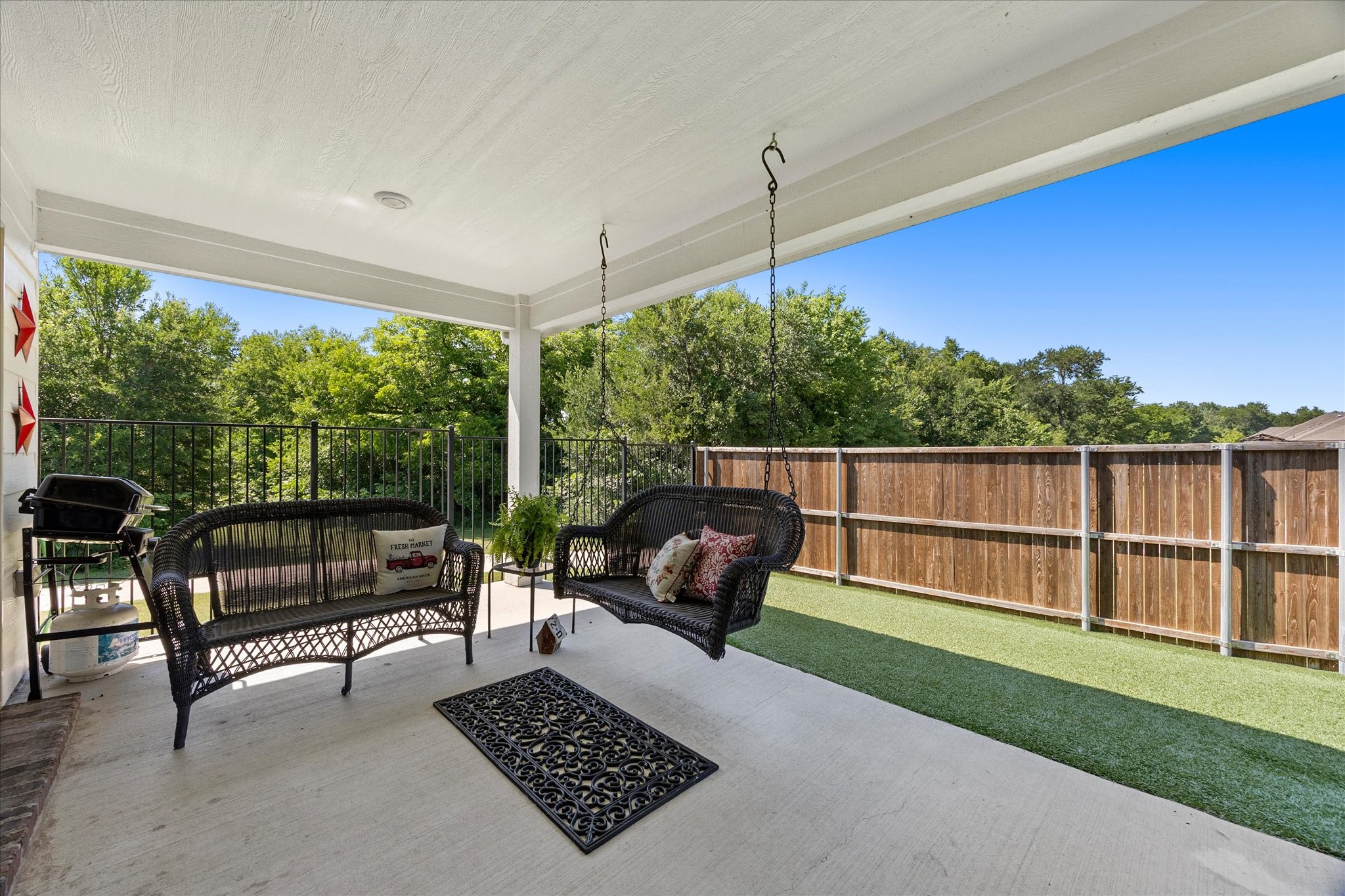 209 Maverick Court Lavon TX 75166