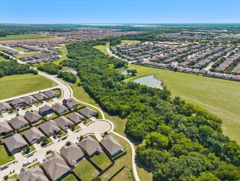 209 Maverick Court Lavon TX 75166