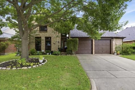 6801 Briarwood Drive Fort Worth TX 76132