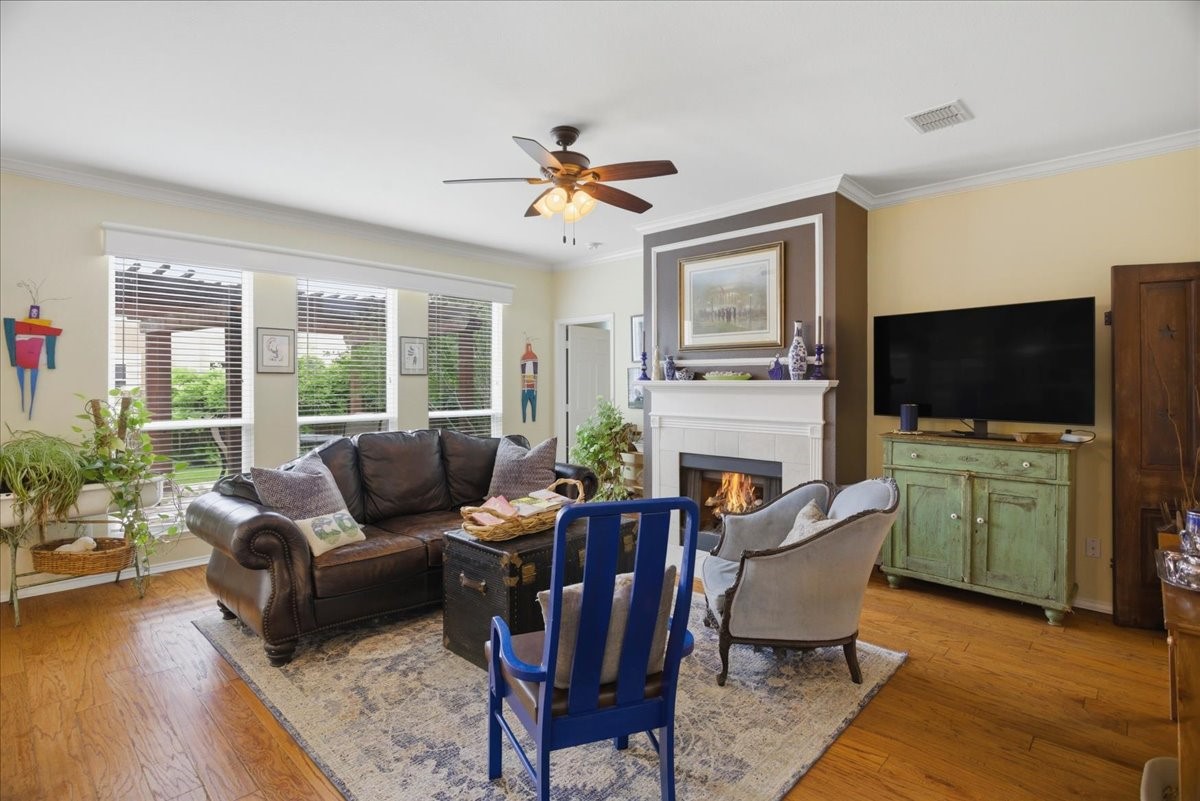 6801 Briarwood Drive Fort Worth TX 76132