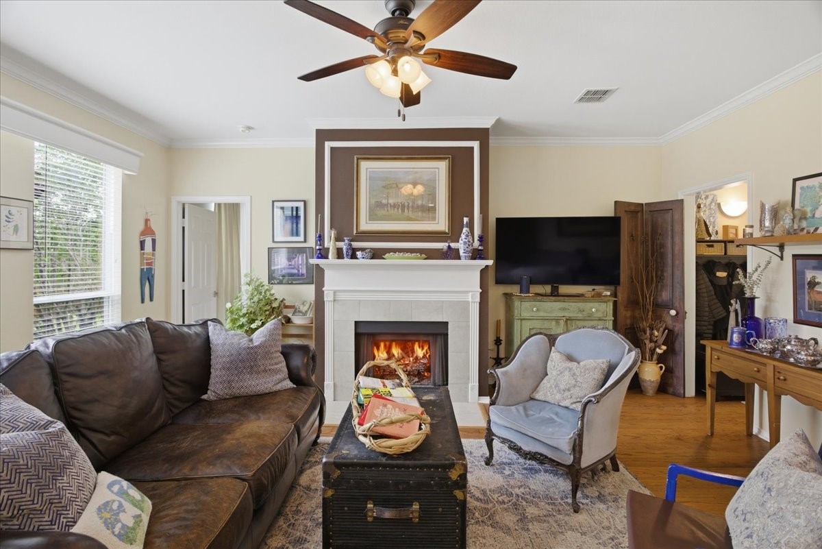 6801 Briarwood Drive Fort Worth TX 76132