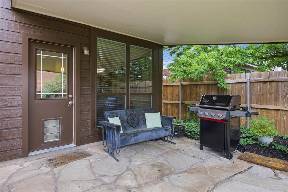 6801 Briarwood Drive Fort Worth TX 76132