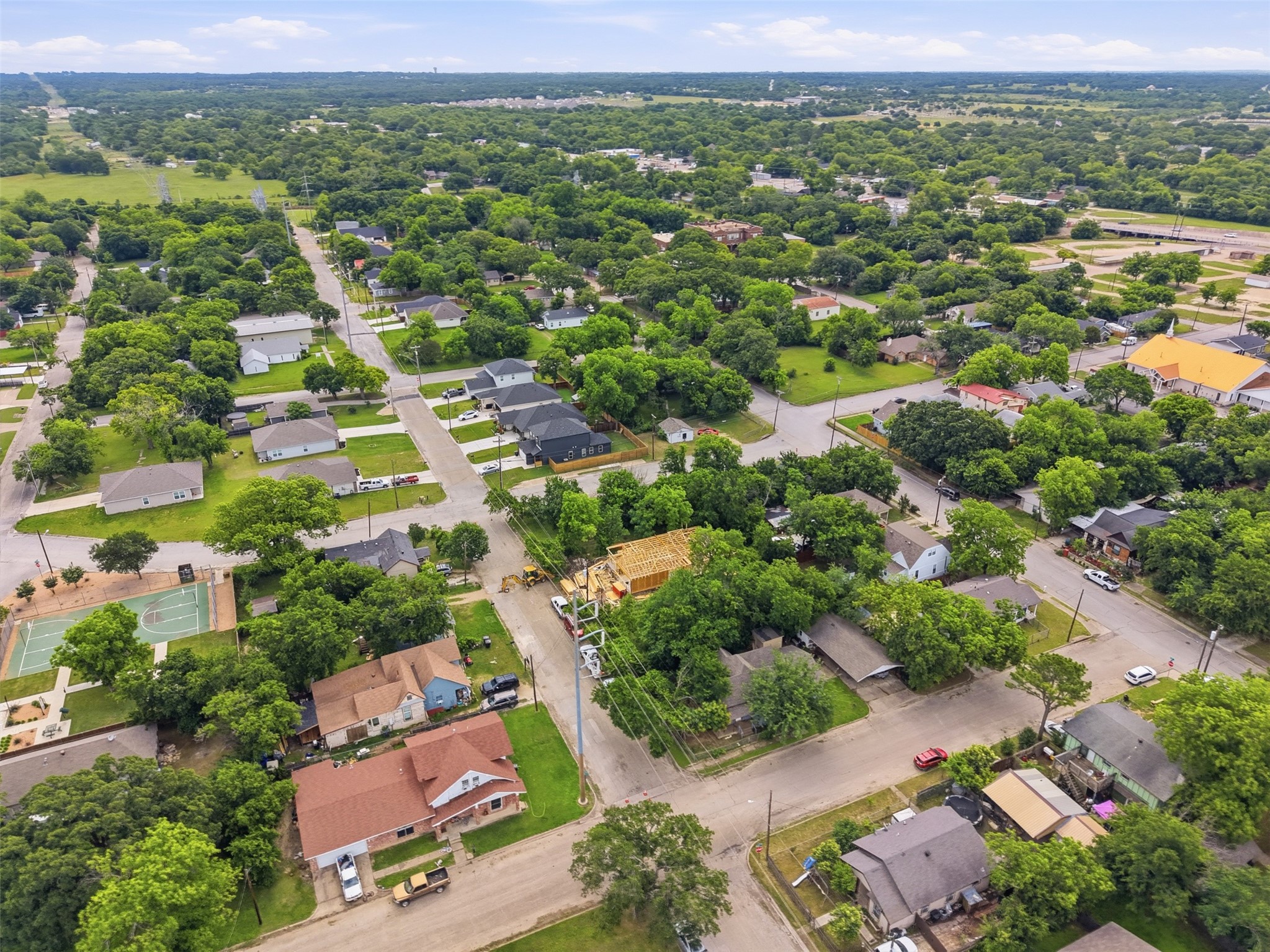306 Royal Street Cleburne TX 76031