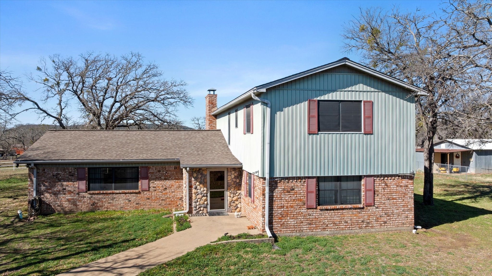 393 Kennon Circle Palo Pinto TX 76484