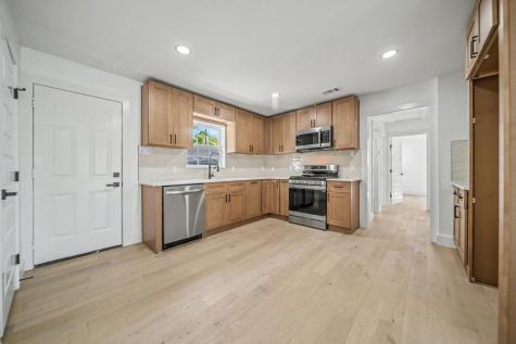 301 Buhler Drive Garland TX 75040