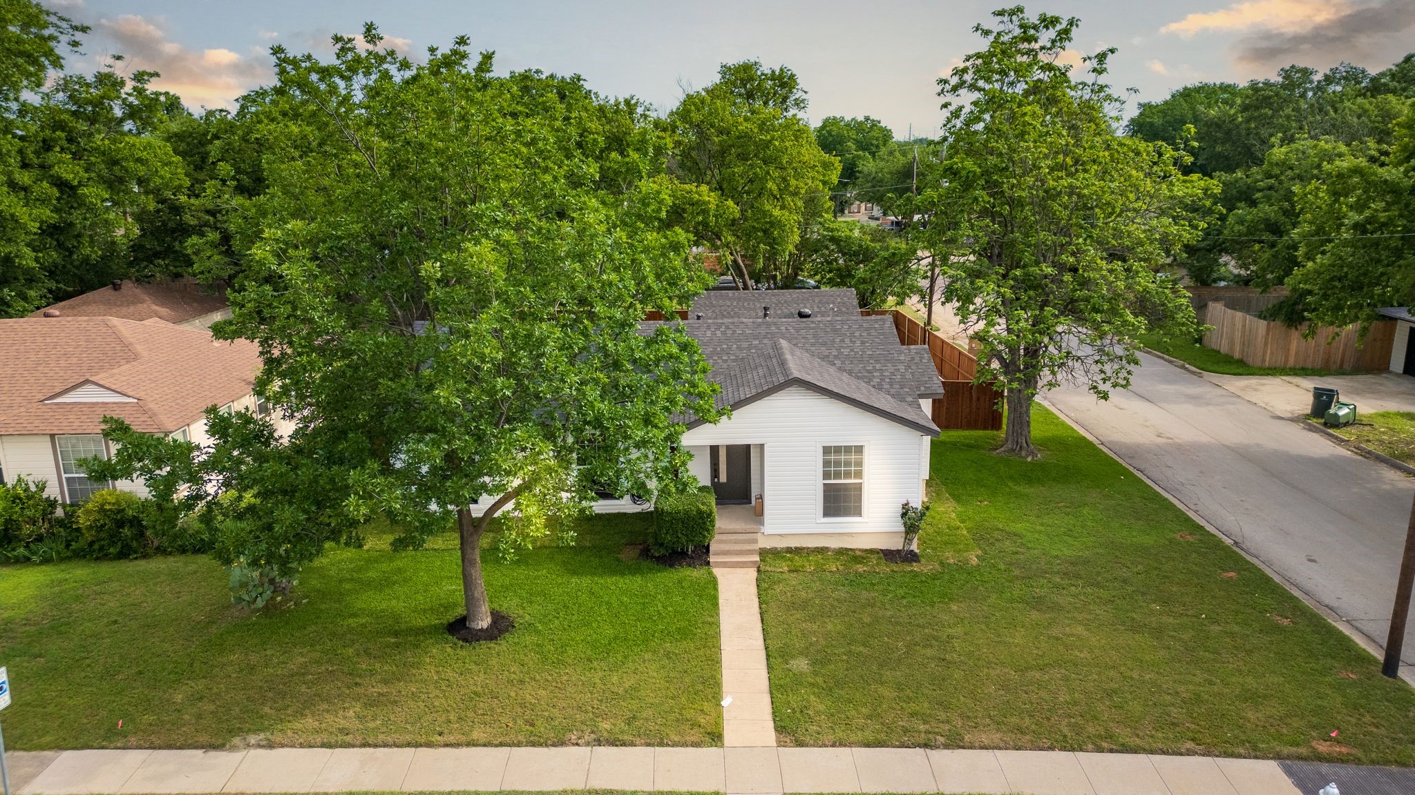 301 Buhler Drive Garland TX 75040