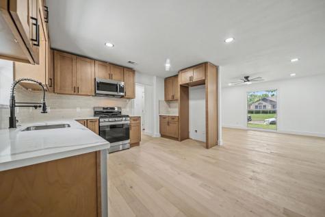 301 Buhler Drive Garland TX 75040