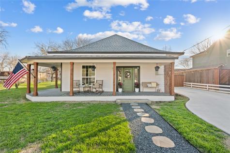 300 Lamar Street Roanoke TX 76262