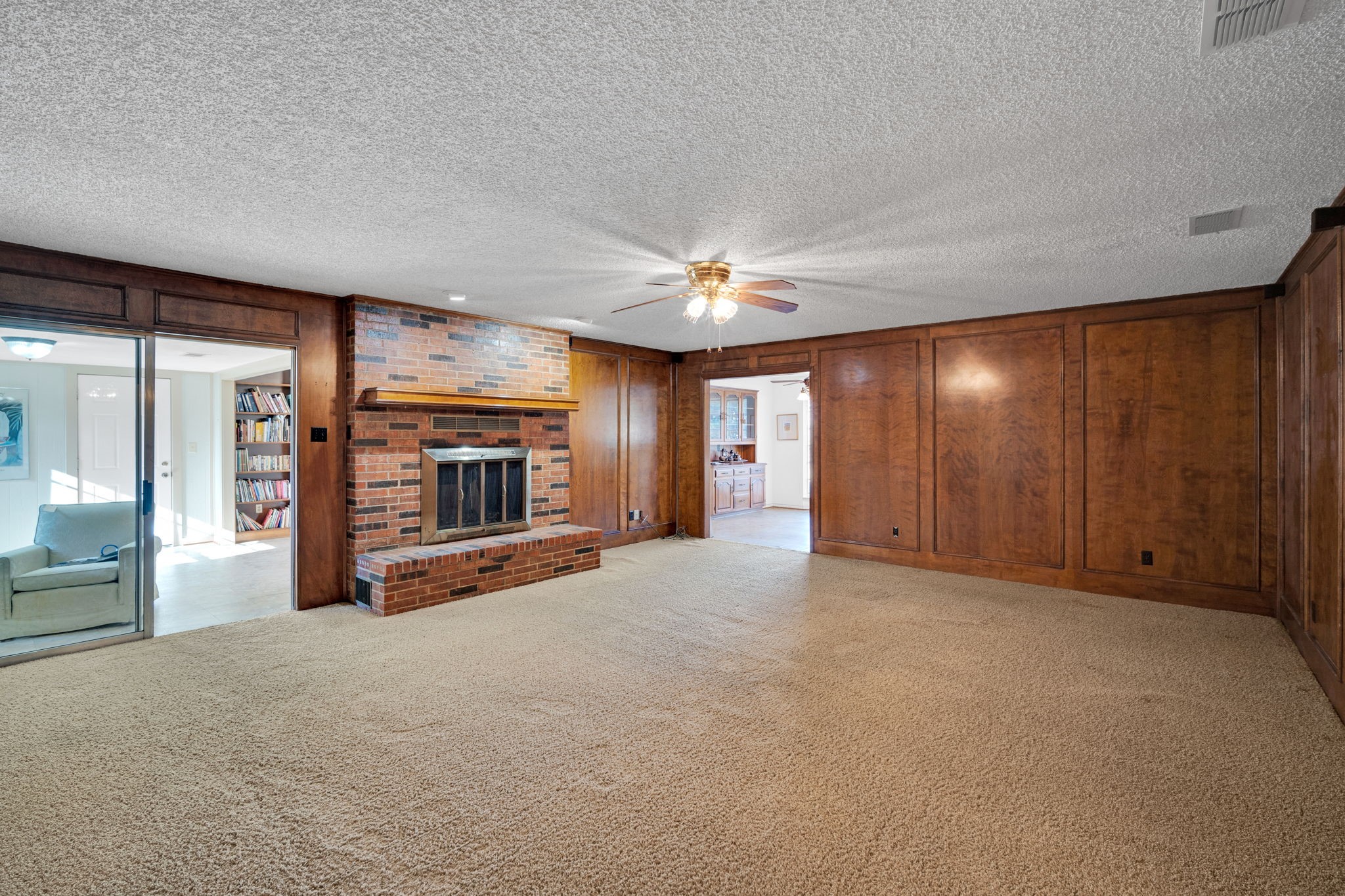 214 Willow Creek Lane Ovilla TX 75154