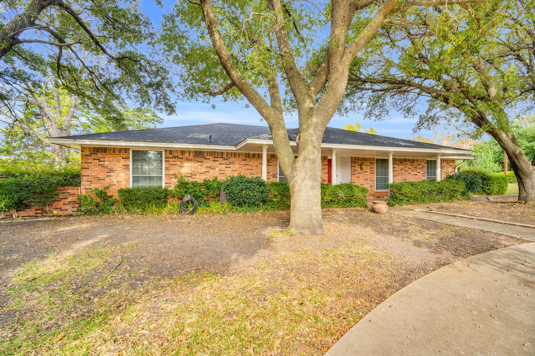 214 Willow Creek Lane Ovilla TX 75154