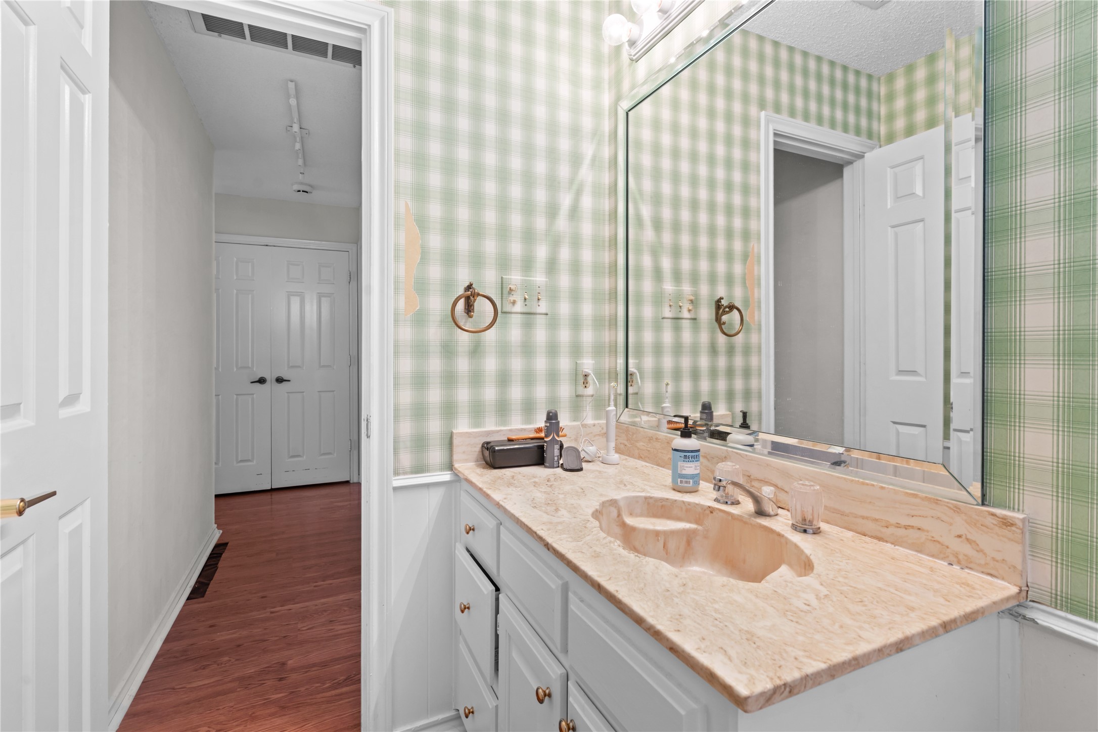 3506 Ruidoso Drive Arlington TX 76017