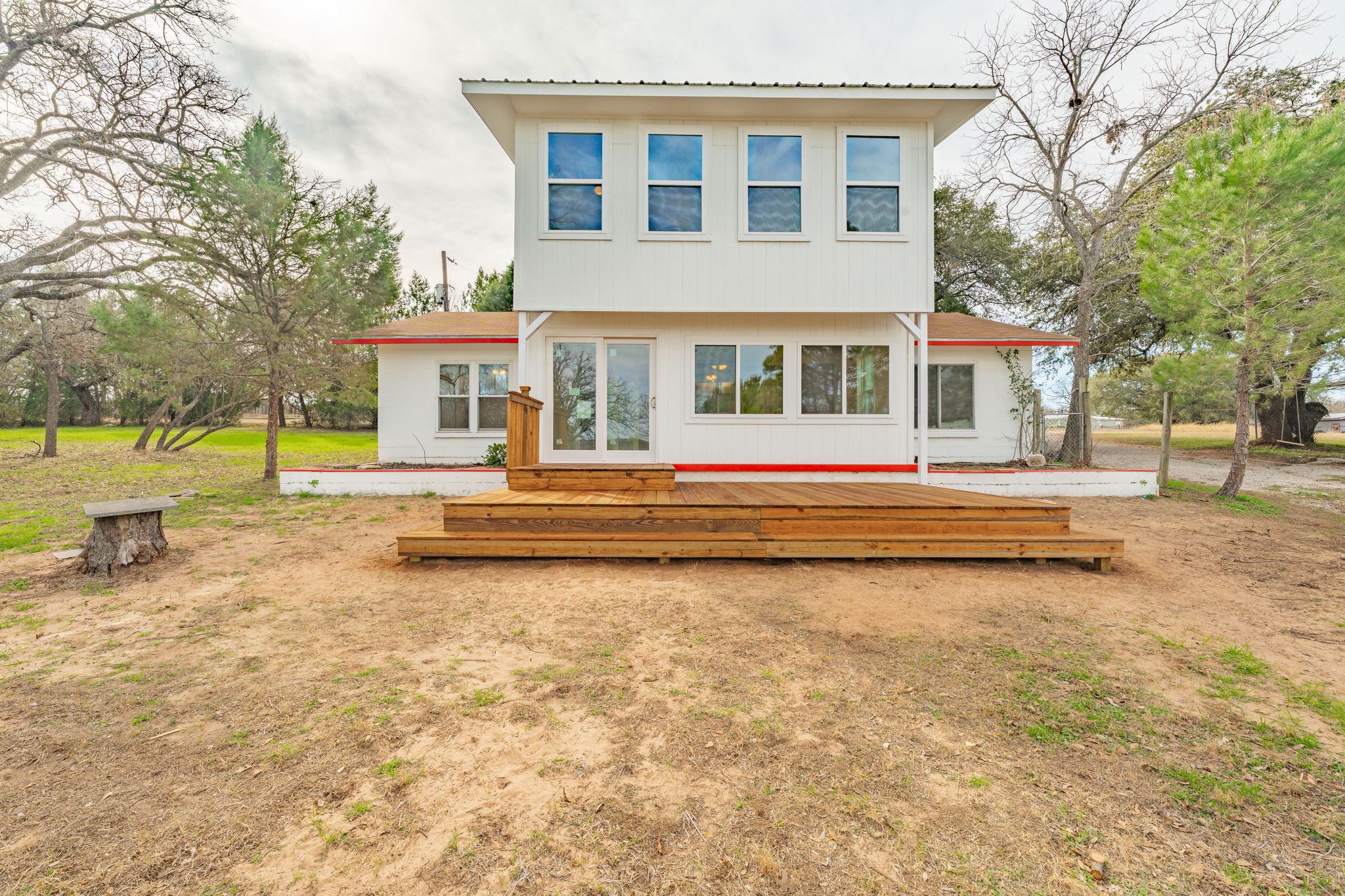 216 Broken Arrow Comanche TX 76442