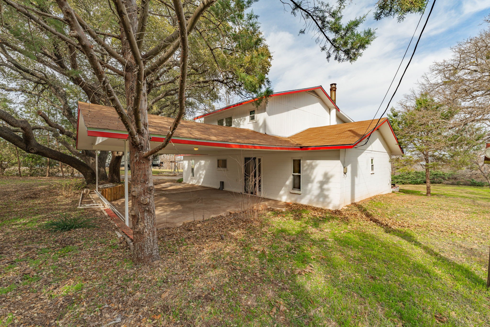 216 Broken Arrow Comanche TX 76442