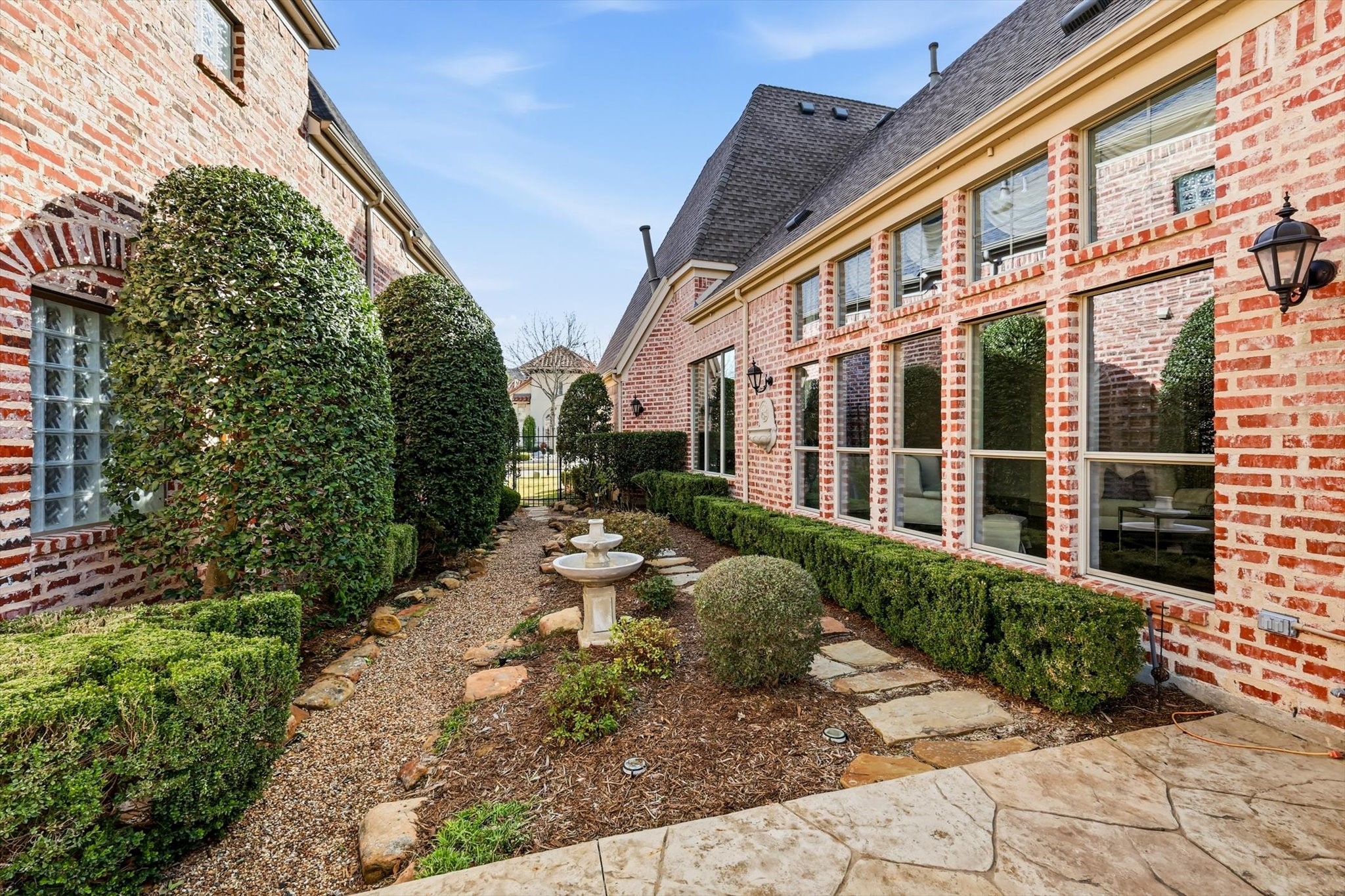5572 Foard Drive Frisco TX 75034