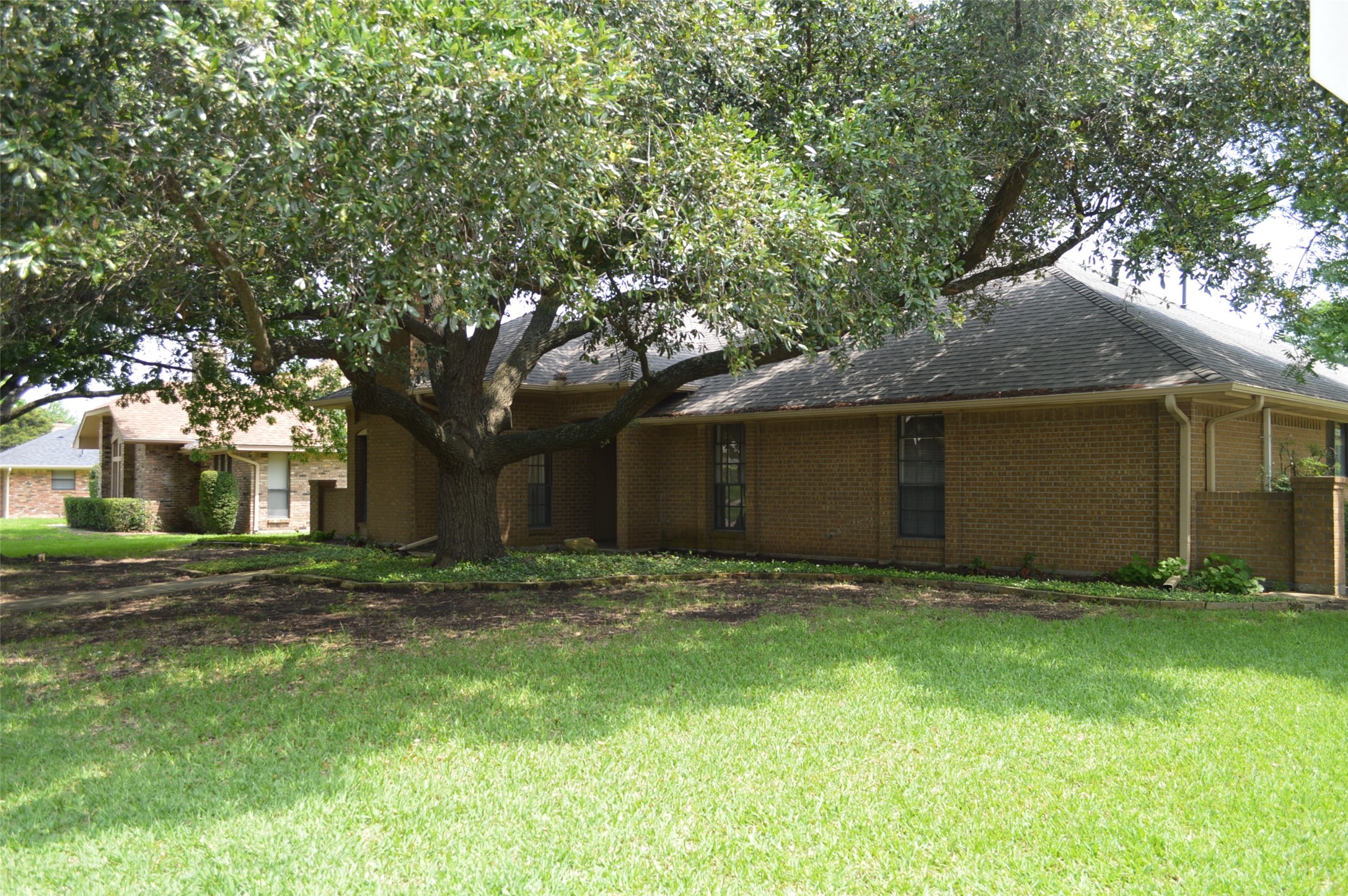 358 Cardinal Creek Drive Duncanville TX 75137